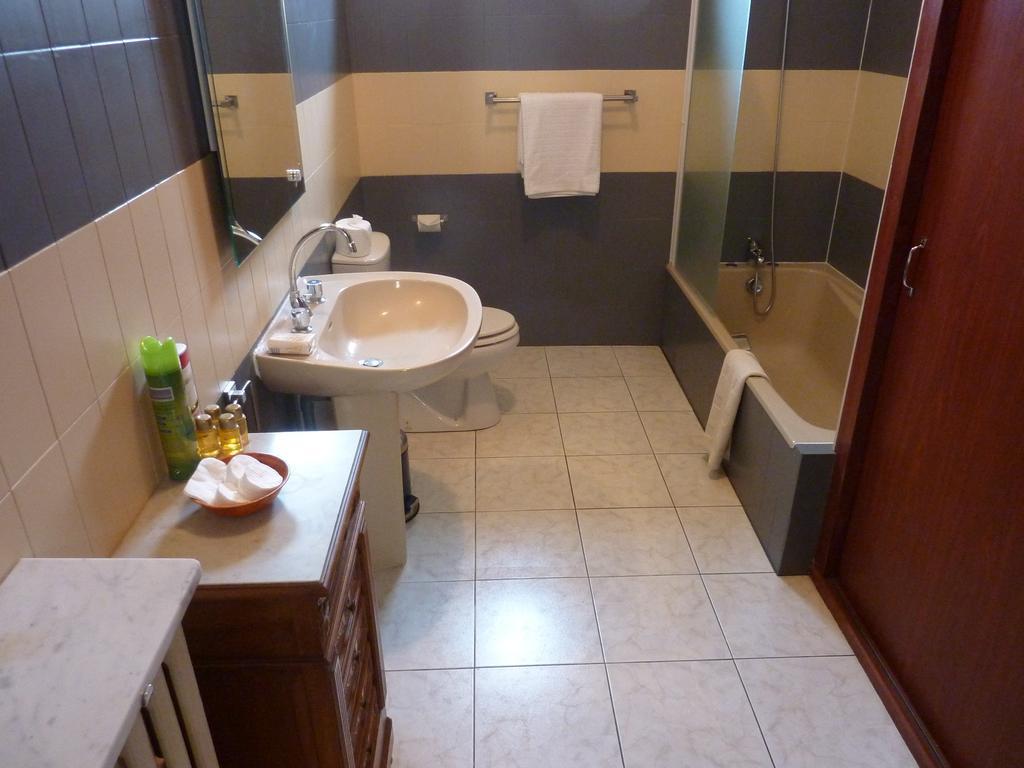 Maison Bellevue Bed & Breakfast Carcassonne Phòng bức ảnh